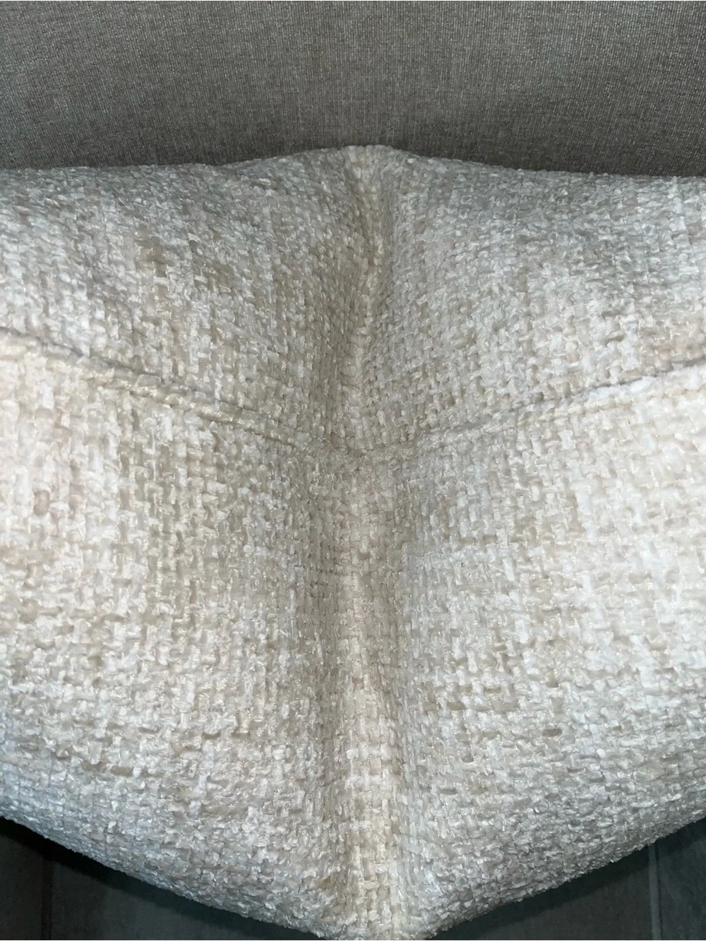 1-NWT CALLISTO HOME LUXURY VELVET DECORATIVE THROW PILLOW (T07263F11)